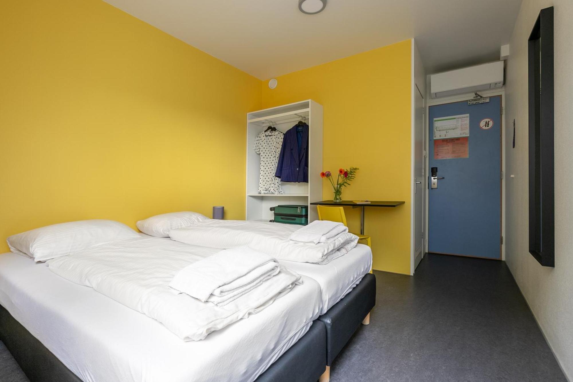 Hans Brinker Hostel Amsterdam Ngoại thất bức ảnh